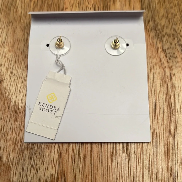 NWT Kendra Scott Baguette Ellie Earrings - Picture 6 of 10